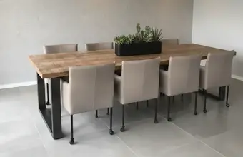 Set van 8 leren eetkamerstoelen