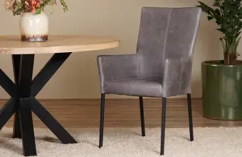 Leren eetkamerstoelen met armleuning