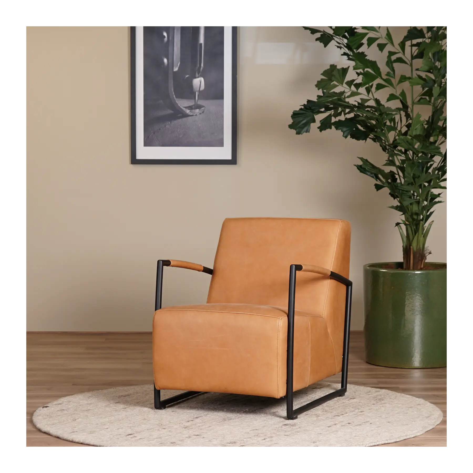 afbeelding van Leren industriële fauteuil Creative - Rancho Leer Cognac - Frame zwart