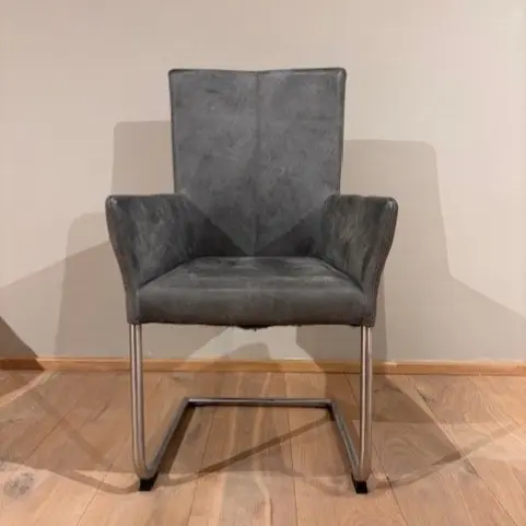 afbeelding van Leren eetkamerstoel Dry met armleuning - Kenia Antracite