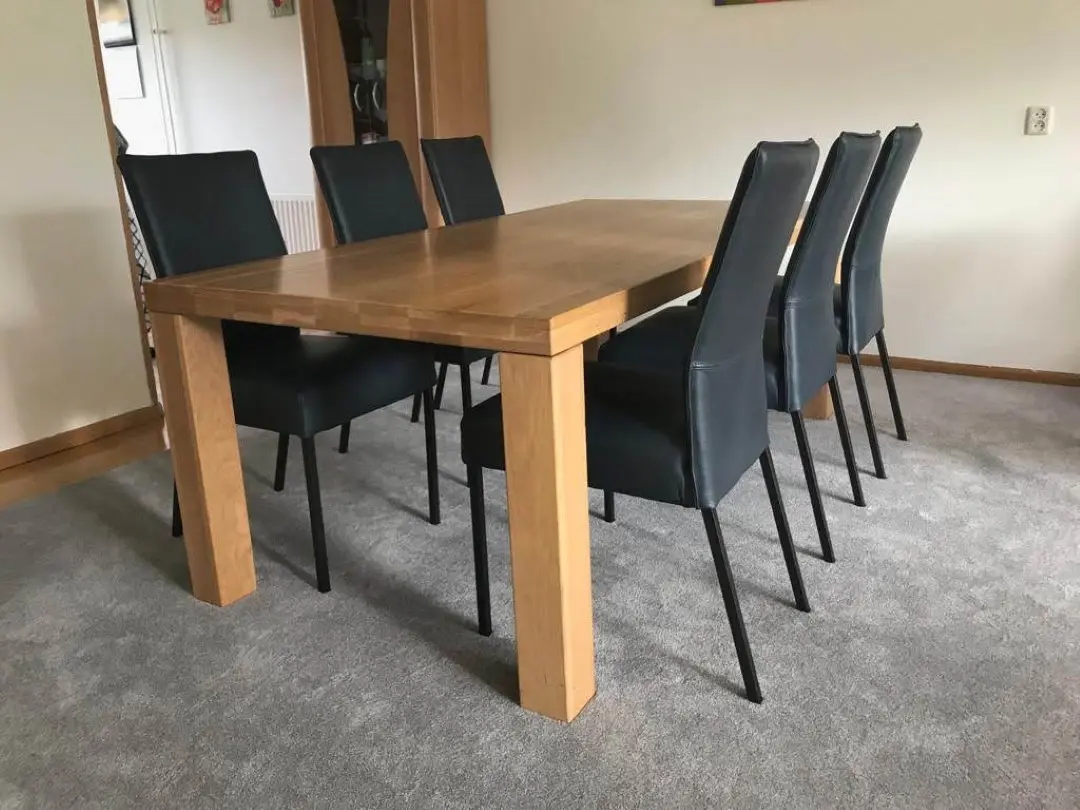 afbeelding van Set van 6 grijszwarte leren eetkamerstoelen