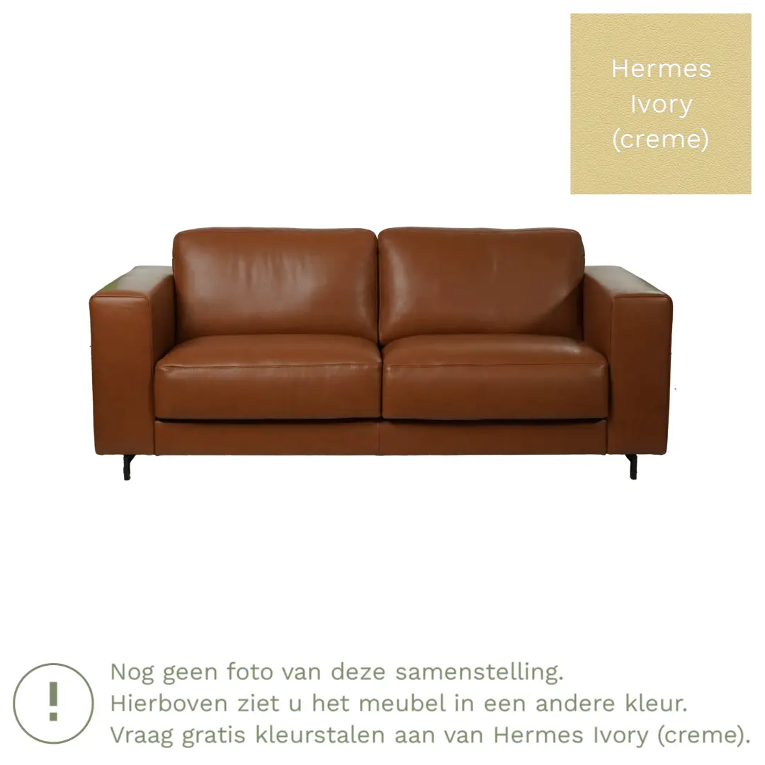 afbeelding van Leren bank Clear - 2,5 zits - Hermes Ivory (crème) - Poten hout bruin