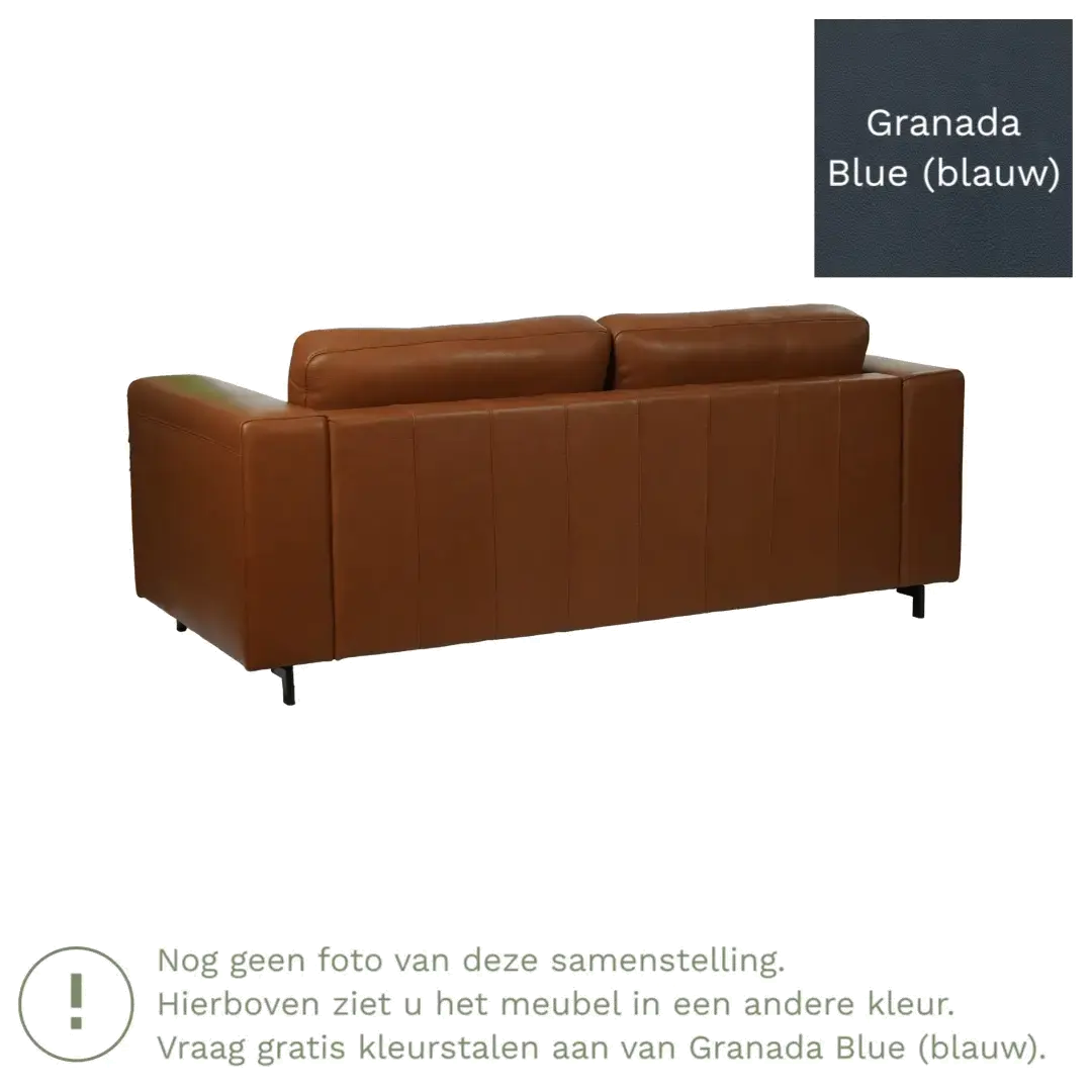 afbeelding van Leren bank Clear - 3 zits - Granada Blue (blauw) - Poten hout bruin