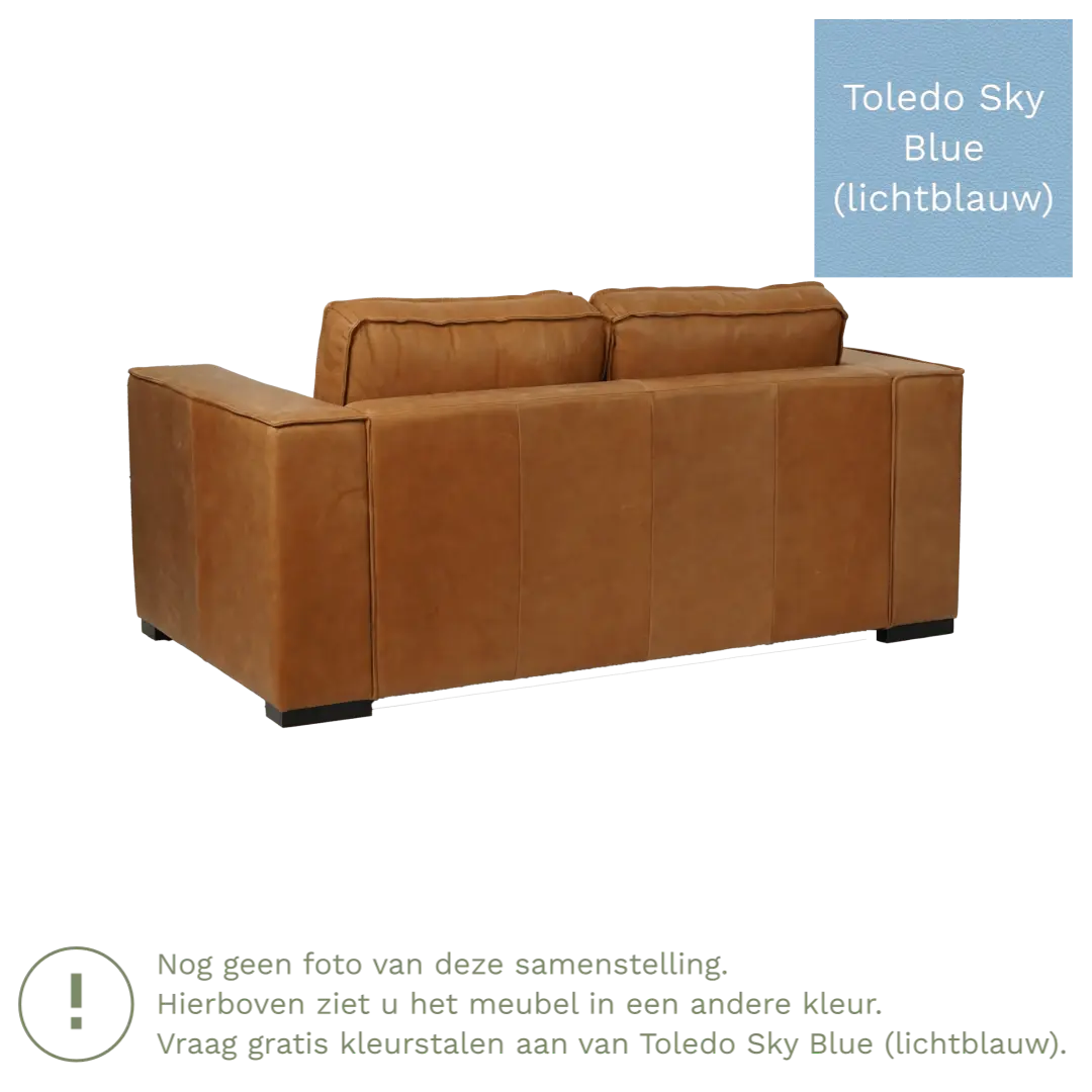 afbeelding van Leren bank Fine - 2 zits - Toledo Sky Blue (lichtblauw) - Poten hout bruin