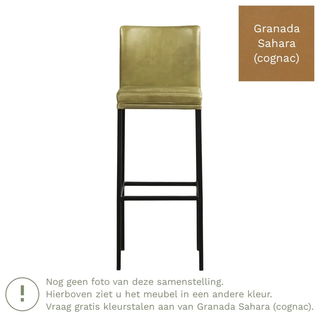 afbeelding van Leren barkruk Break hoog - Granada Sahara (cognac) - Poten staal vierkant zwart