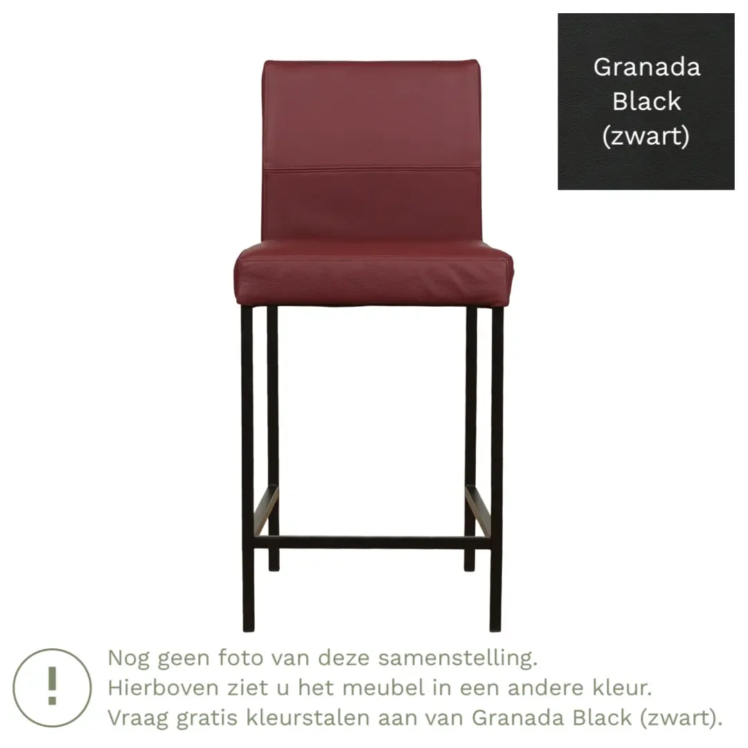 afbeelding van Leren barkruk Bright laag - Granada Black (zwart) - Poten staal vierkant zwart
