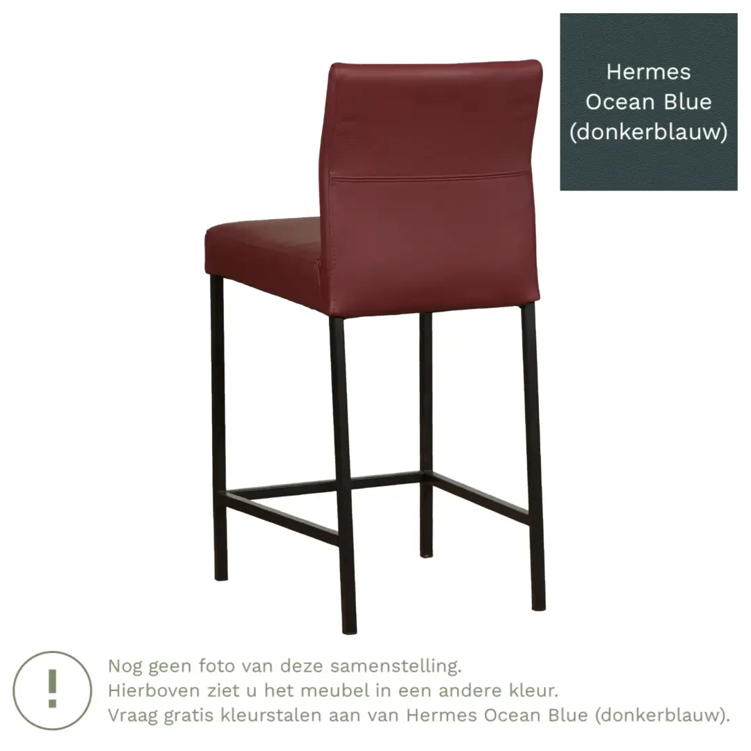 afbeelding van Leren barkruk Bright laag - Hermes Ocean Blue (donkerblauw) - Poten staal vierkant zwart