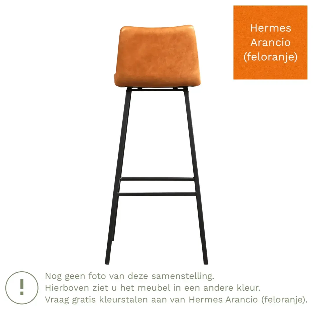 afbeelding van Leren barkruk Catch hoog - Hermes Arancio (feloranje) - Poten staal vierkant zwart