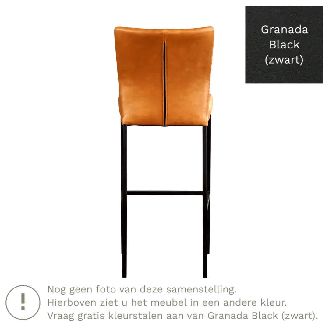 afbeelding van Leren barkruk Revolt hoog - Granada Black (zwart) - Poten staal vierkant zwart