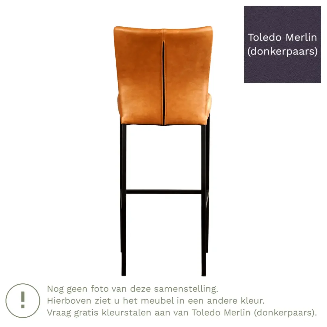 afbeelding van Leren barkruk Revolt hoog - Toledo Merlin (donkerpaars) - Poten staal vierkant RVS
