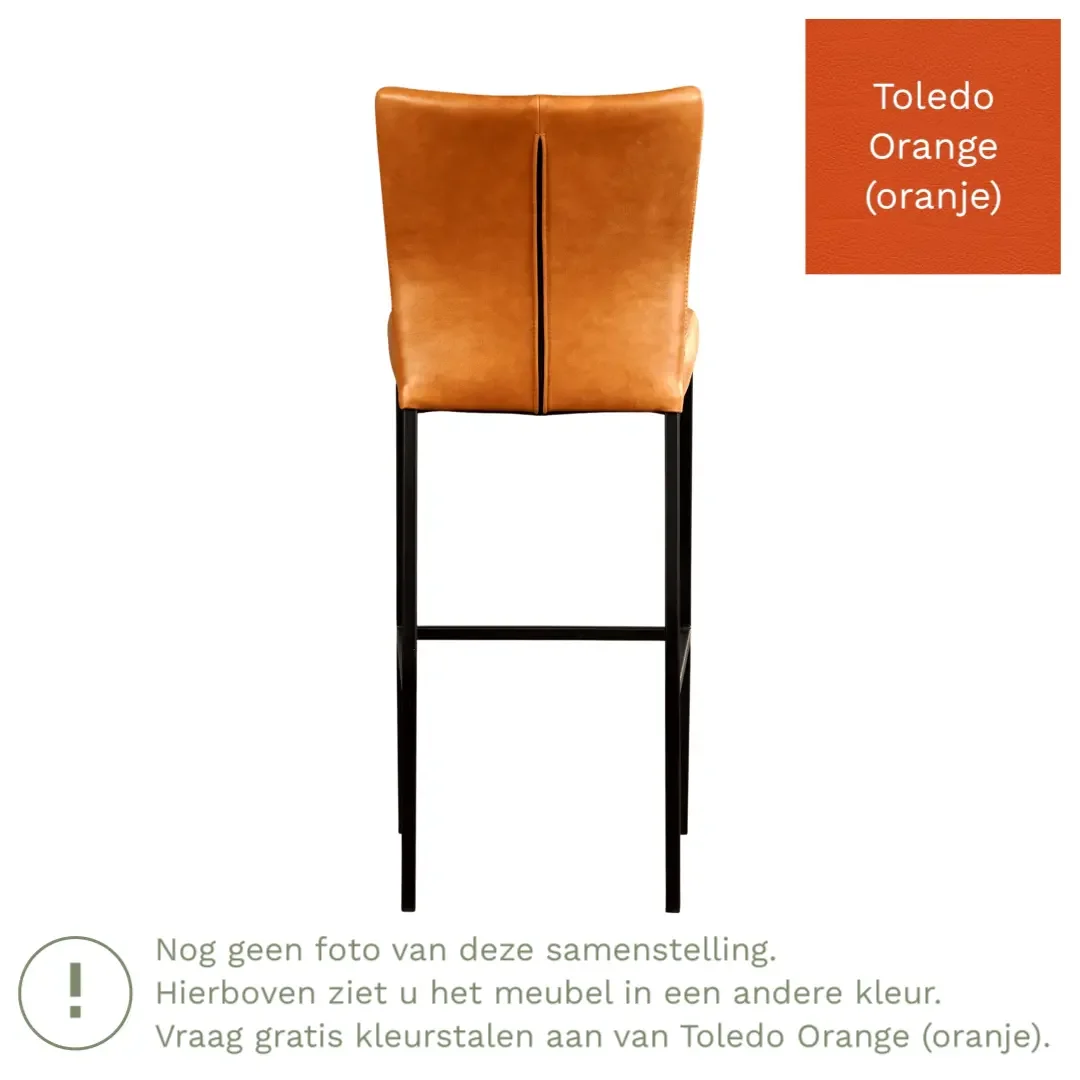 afbeelding van Leren barkruk Revolt hoog - Toledo Orange (oranje) - Poten staal vierkant zwart