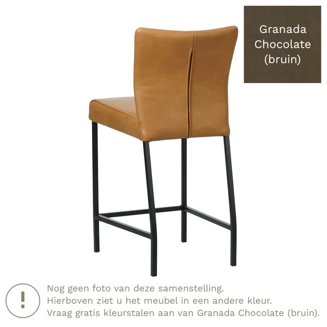 afbeelding van Leren barkruk Revolt laag - Granada Chocolate (bruin) - Poten staal vierkant zwart