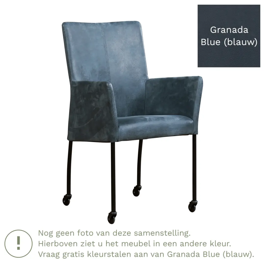 afbeelding van Leren eetkamerstoel Comfort met wieltjes en armleuning - Granada Blue (blauw) - Poten staal vierkant RVS