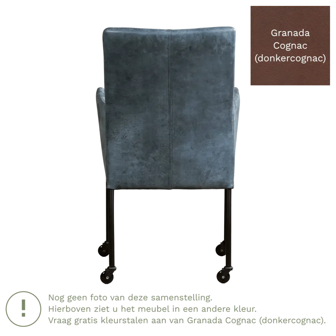 afbeelding van Leren eetkamerstoel Comfort met wieltjes en armleuning - Granada Cognac (donkercognac) - Poten staal rond zwart