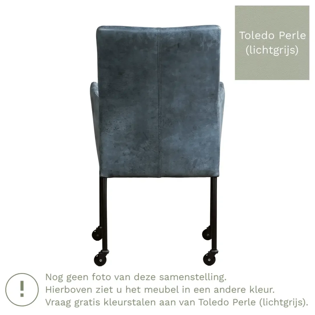 afbeelding van Leren eetkamerstoel Comfort met wieltjes en armleuning - Toledo Perle (lichtgrijs) - Poten staal vierkant RVS