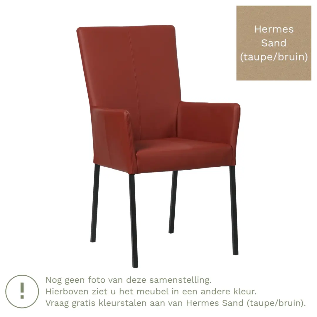 afbeelding van Leren eetkamerstoel Daily met armleuning - Hermes Sand (taupe/bruin) - Poten staal vierkant RVS
