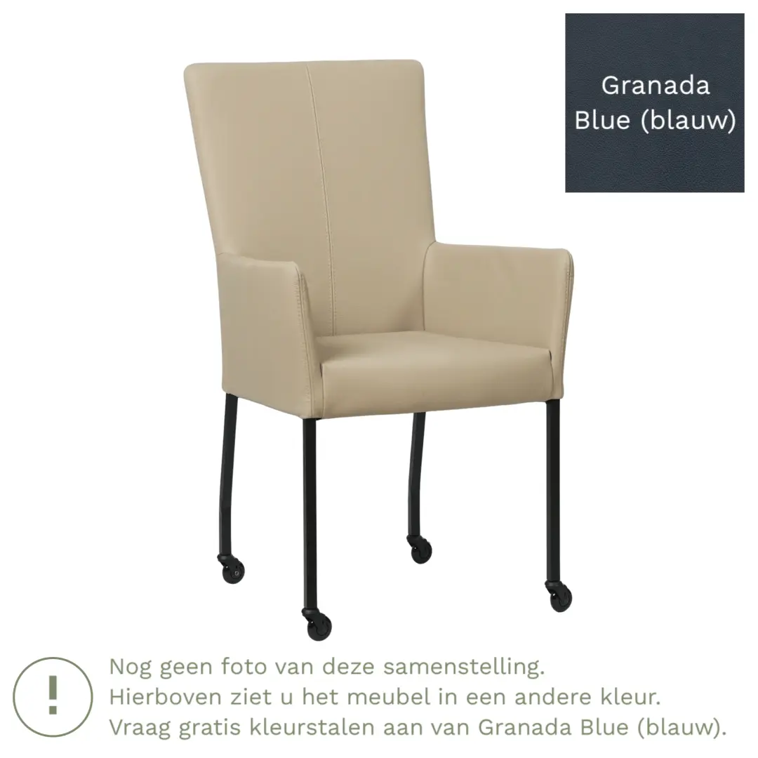 afbeelding van Leren eetkamerstoel Deal met armleuning - Granada Blue (blauw) - Poten staal vierkant RVS