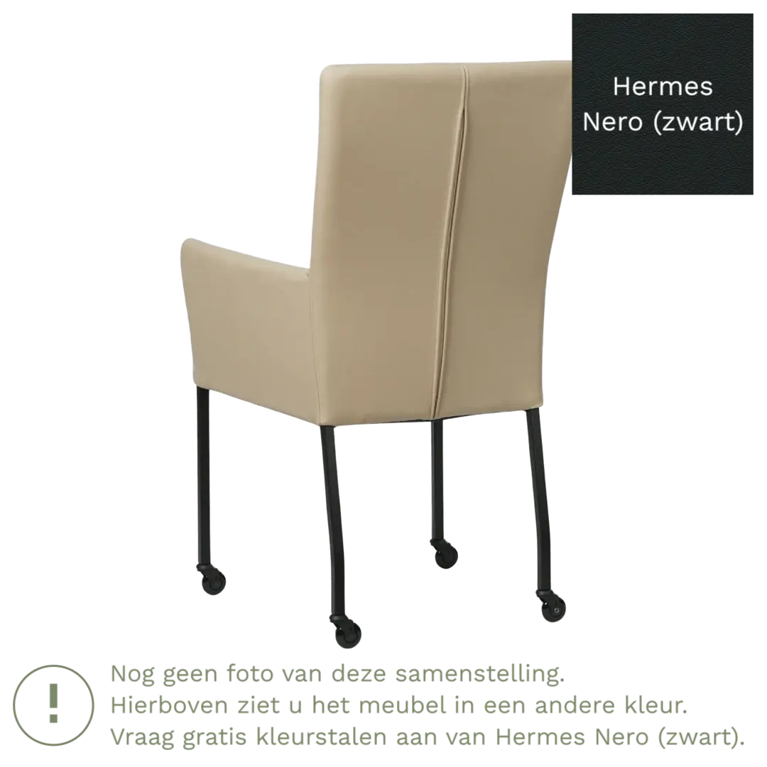 afbeelding van Leren eetkamerstoel Deal met armleuning - Hermes Nero (zwart) - Poten staal vierkant zwart