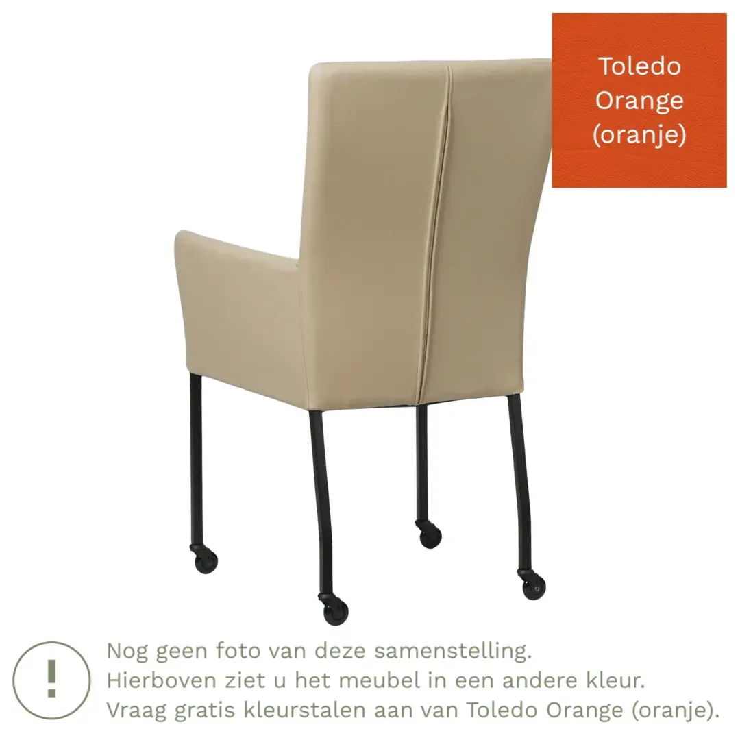 afbeelding van Leren eetkamerstoel Deal met armleuning - Toledo Orange (oranje) - Poten staal vierkant RVS