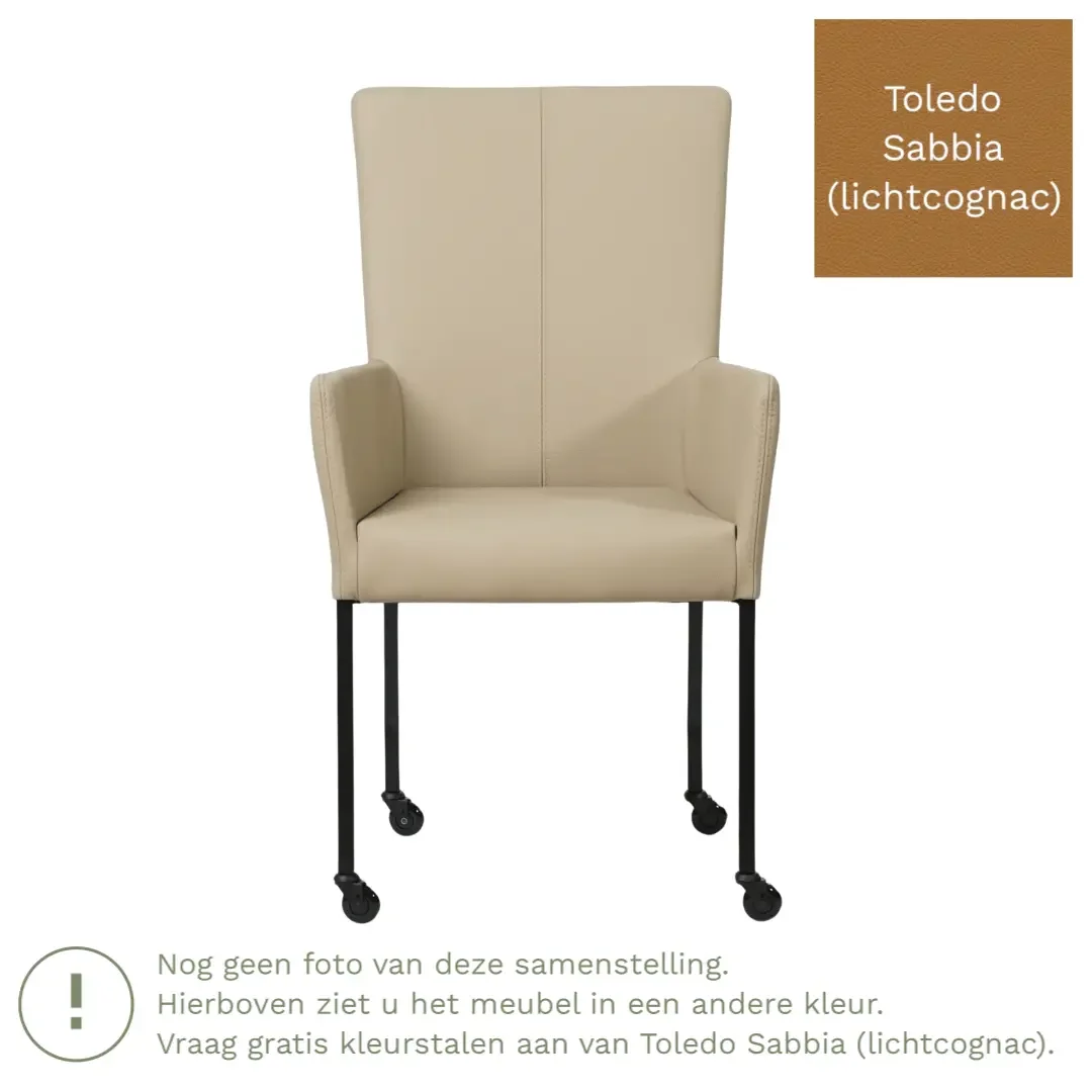 afbeelding van Leren eetkamerstoel Deal met armleuning - Toledo Sabbia (lichtcognac) - Poten staal vierkant zwart