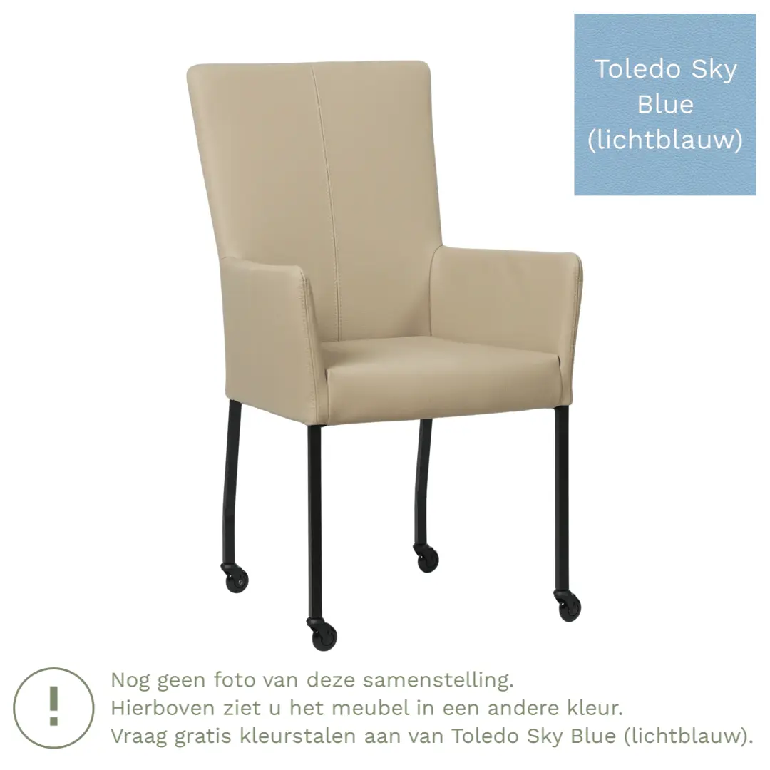 afbeelding van Leren eetkamerstoel Deal met armleuning - Toledo Sky Blue (lichtblauw) - Poten staal vierkant RVS