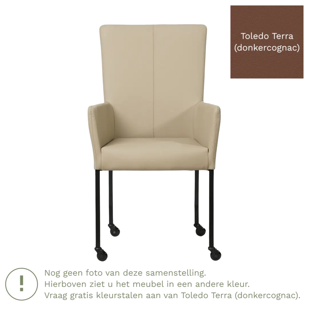 afbeelding van Leren eetkamerstoel Deal met armleuning - Toledo Terra (donkercognac) - Poten staal vierkant zwart