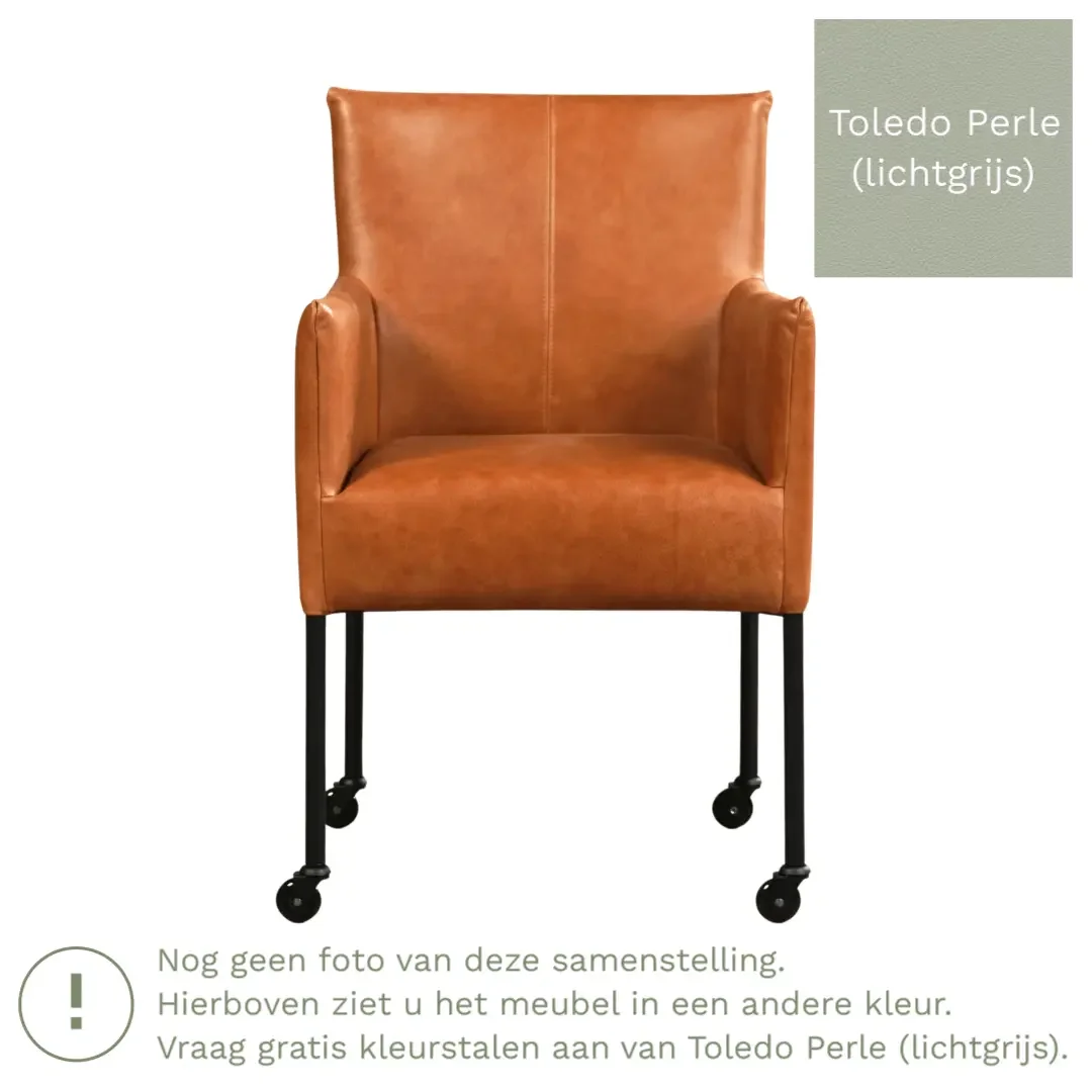 afbeelding van Leren eetkamerstoel Desire - Toledo Perle (lichtgrijs) - Poten staal rond zwart