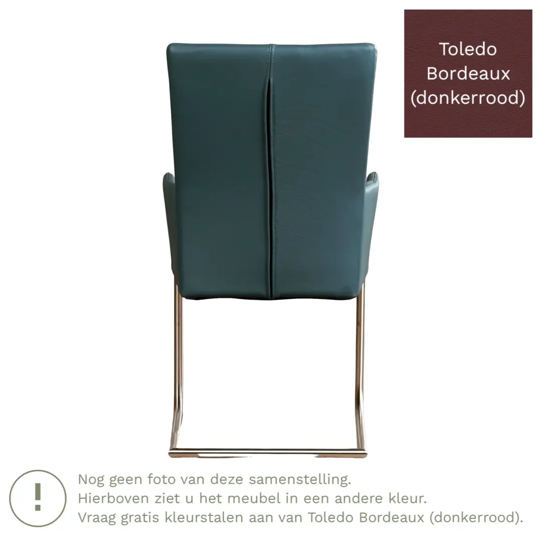afbeelding van Leren eetkamerstoel Dry met armleuning - Toledo Bordeaux (donkerrood) - Sledepoot staal rond RVS