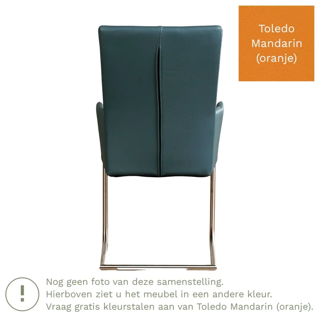 afbeelding van Leren eetkamerstoel Dry met armleuning - Toledo Mandarin (oranje) - Sledepoot staal rond RVS
