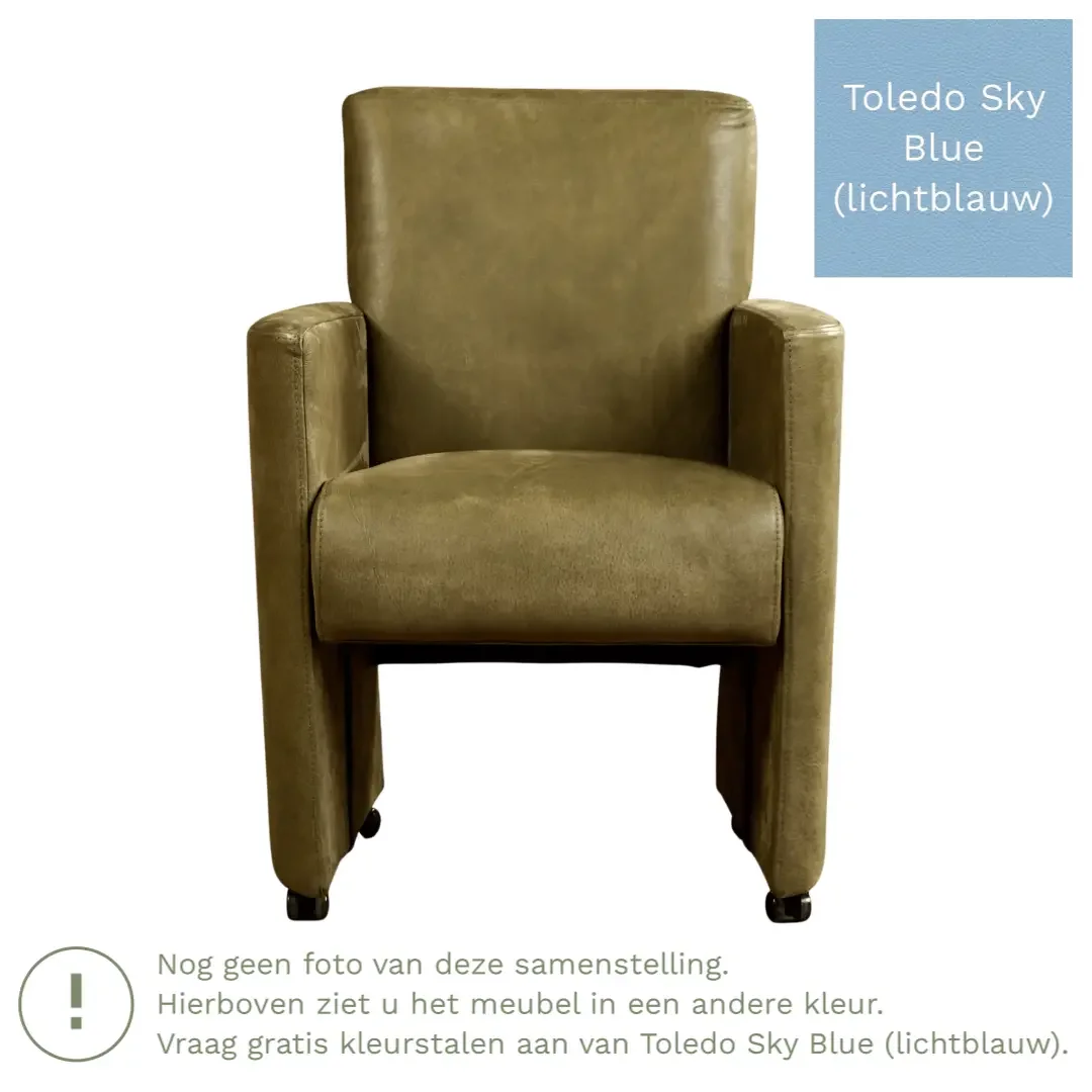 afbeelding van Leren eetkamerstoel Elegant - Toledo Sky Blue (lichtblauw) - Met handgreep RVS