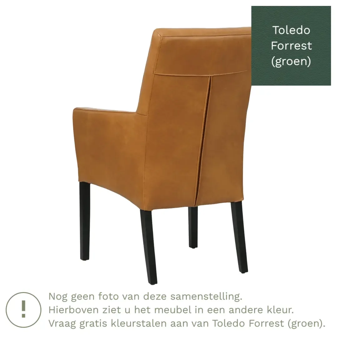 afbeelding van Leren eetkamerstoel Just met armleuning - Toledo Forrest (groen) - Poten hout zwart