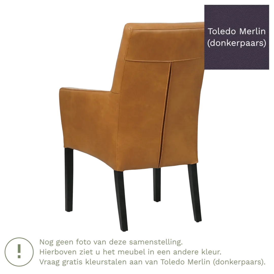 afbeelding van Leren eetkamerstoel Just met armleuning - Toledo Merlin (donkerpaars) - Poten hout zwart