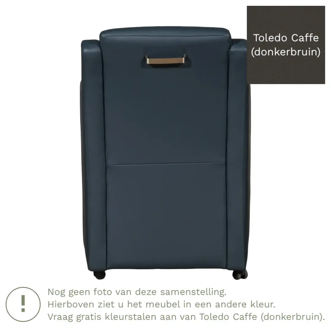 afbeelding van Leren eetkamerstoel Mass - Toledo Caffe (donkerbruin) - Met handgreep zwart