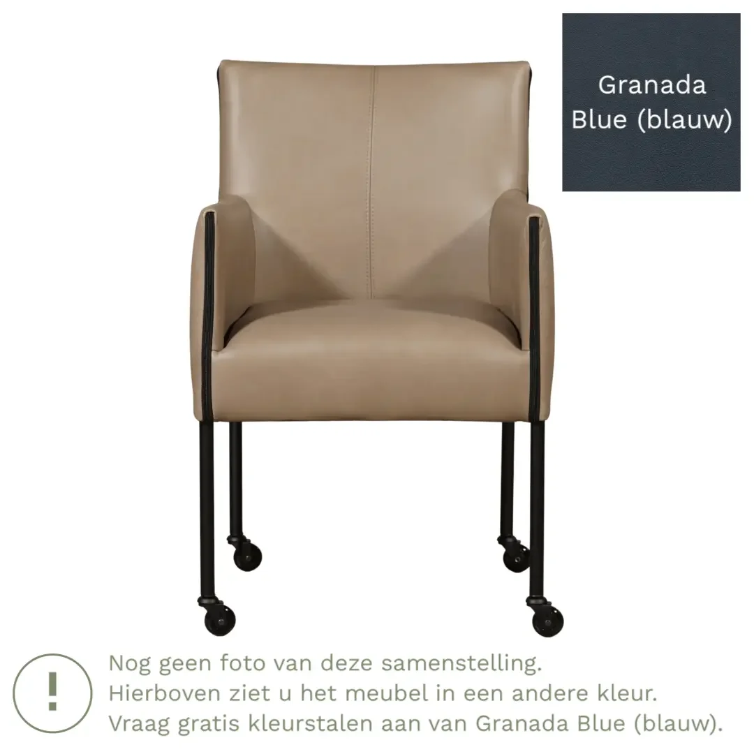 afbeelding van Leren eetkamerstoel More - Granada Blue (blauw) - Poten staal rond RVS