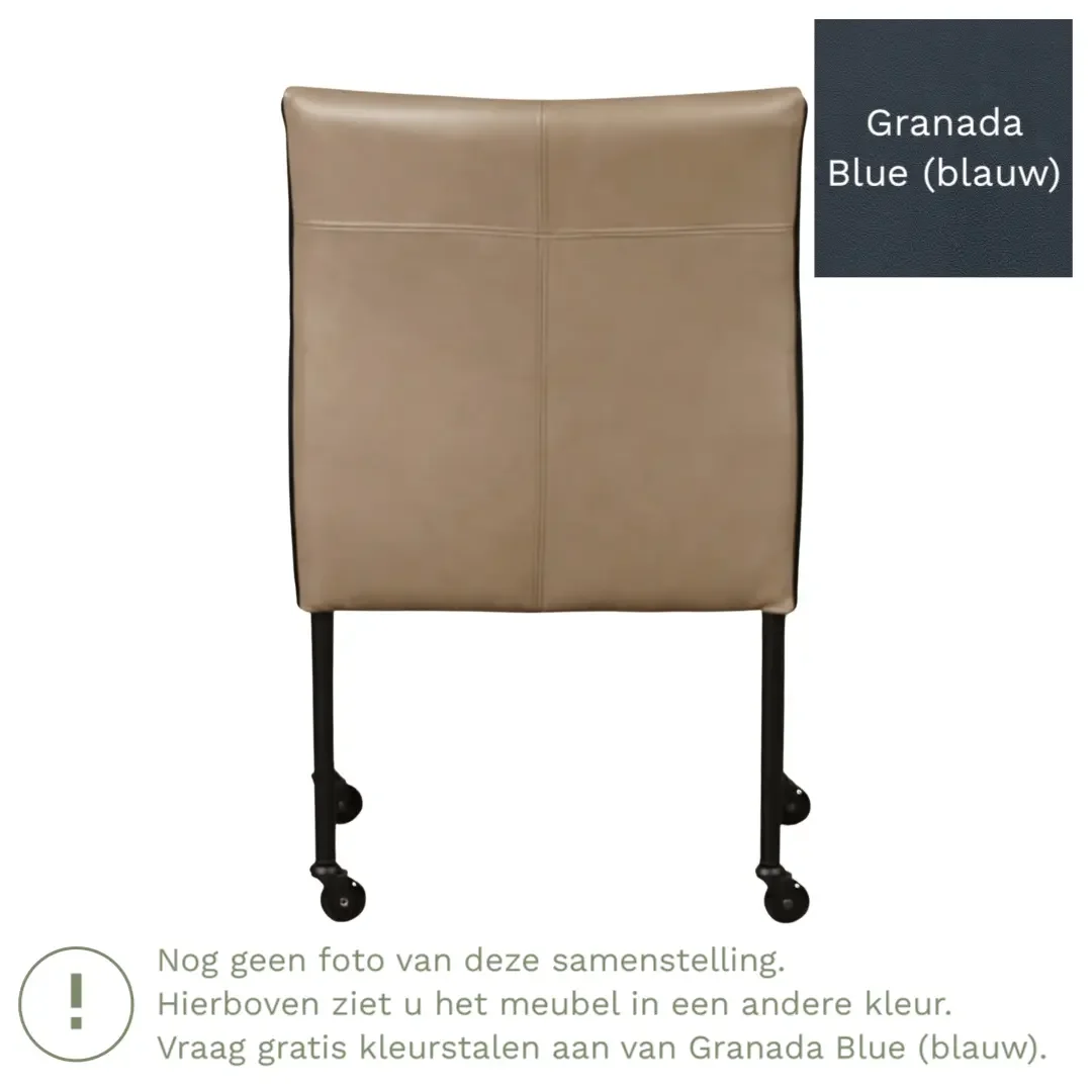 afbeelding van Leren eetkamerstoel More - Granada Blue (blauw) - Poten staal rond RVS