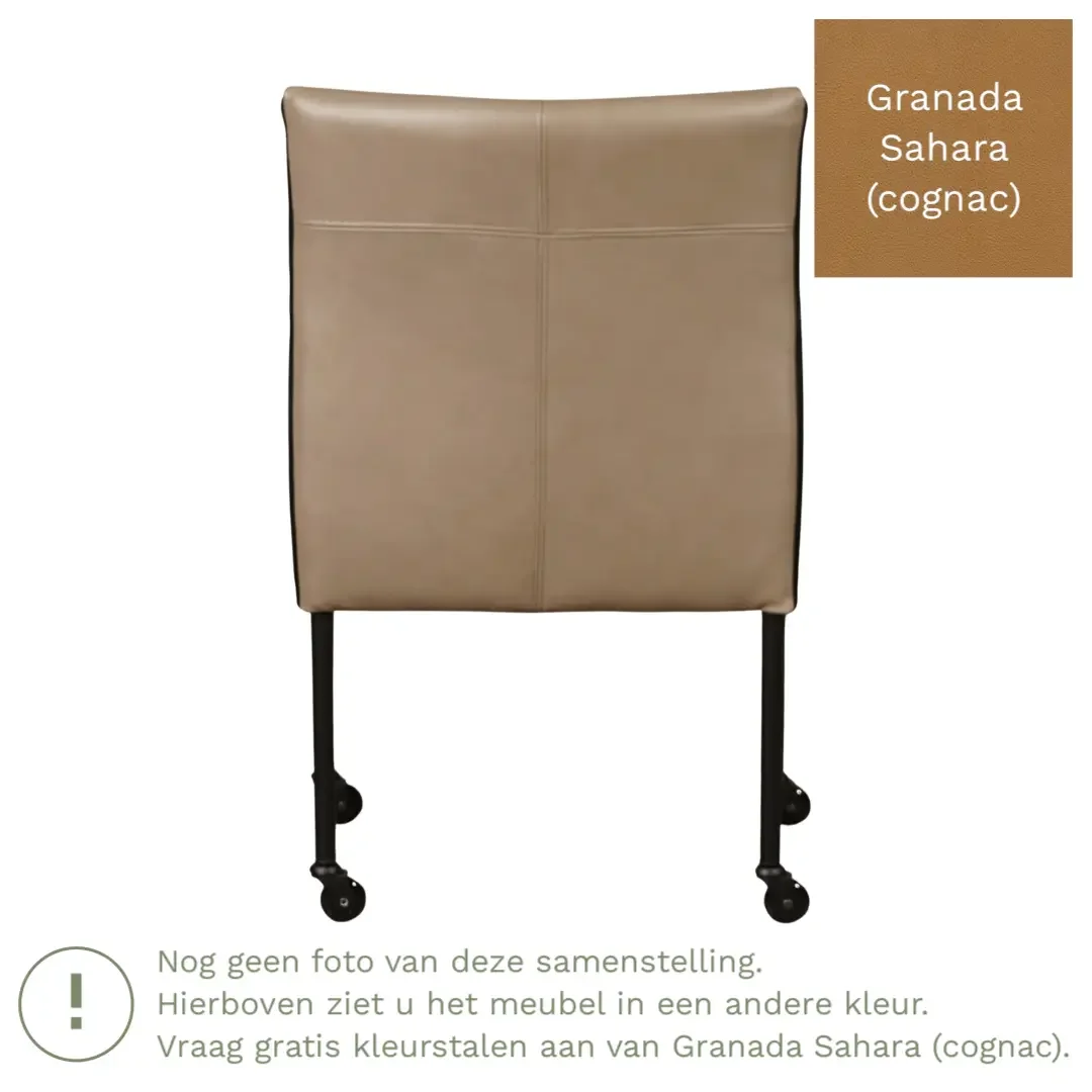 afbeelding van Leren eetkamerstoel More - Granada Sahara (cognac) - Poten staal rond RVS