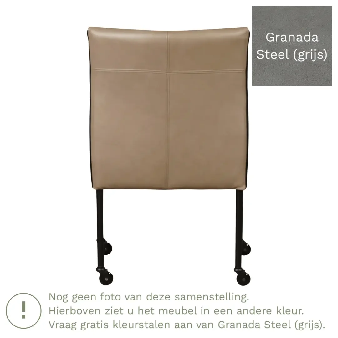 afbeelding van Leren eetkamerstoel More - Granada Steel (grijs) - Poten staal rond RVS