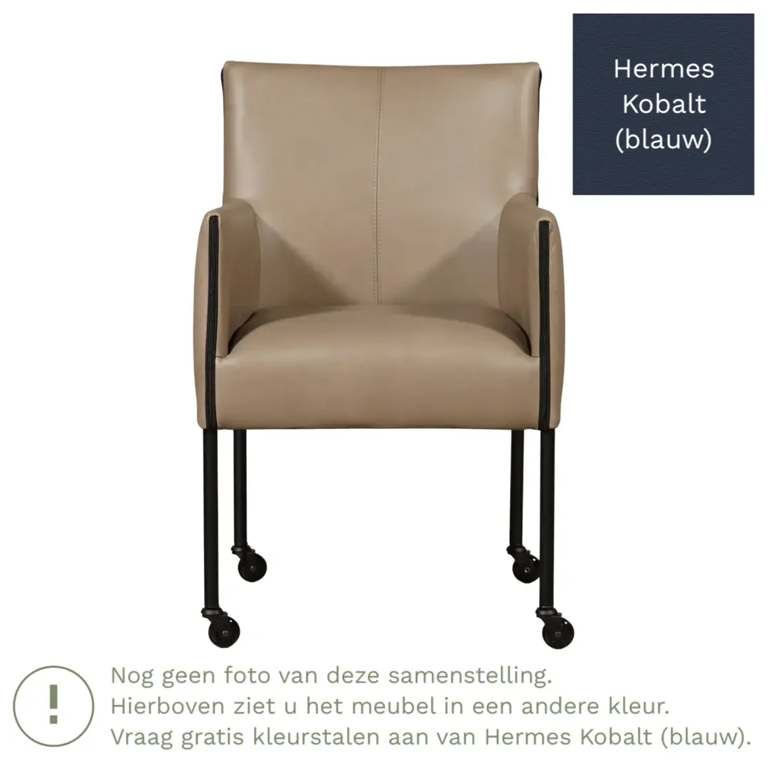 afbeelding van Leren eetkamerstoel More - Hermes Kobalt (blauw) - Poten staal rond RVS