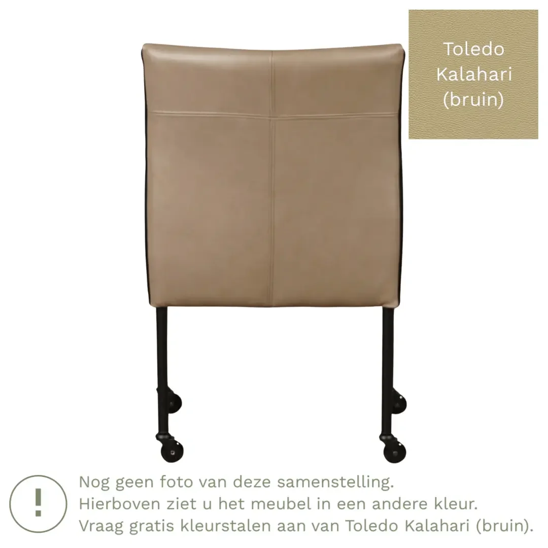 afbeelding van Leren eetkamerstoel More - Toledo Kalahari (bruin) - Poten staal rond RVS