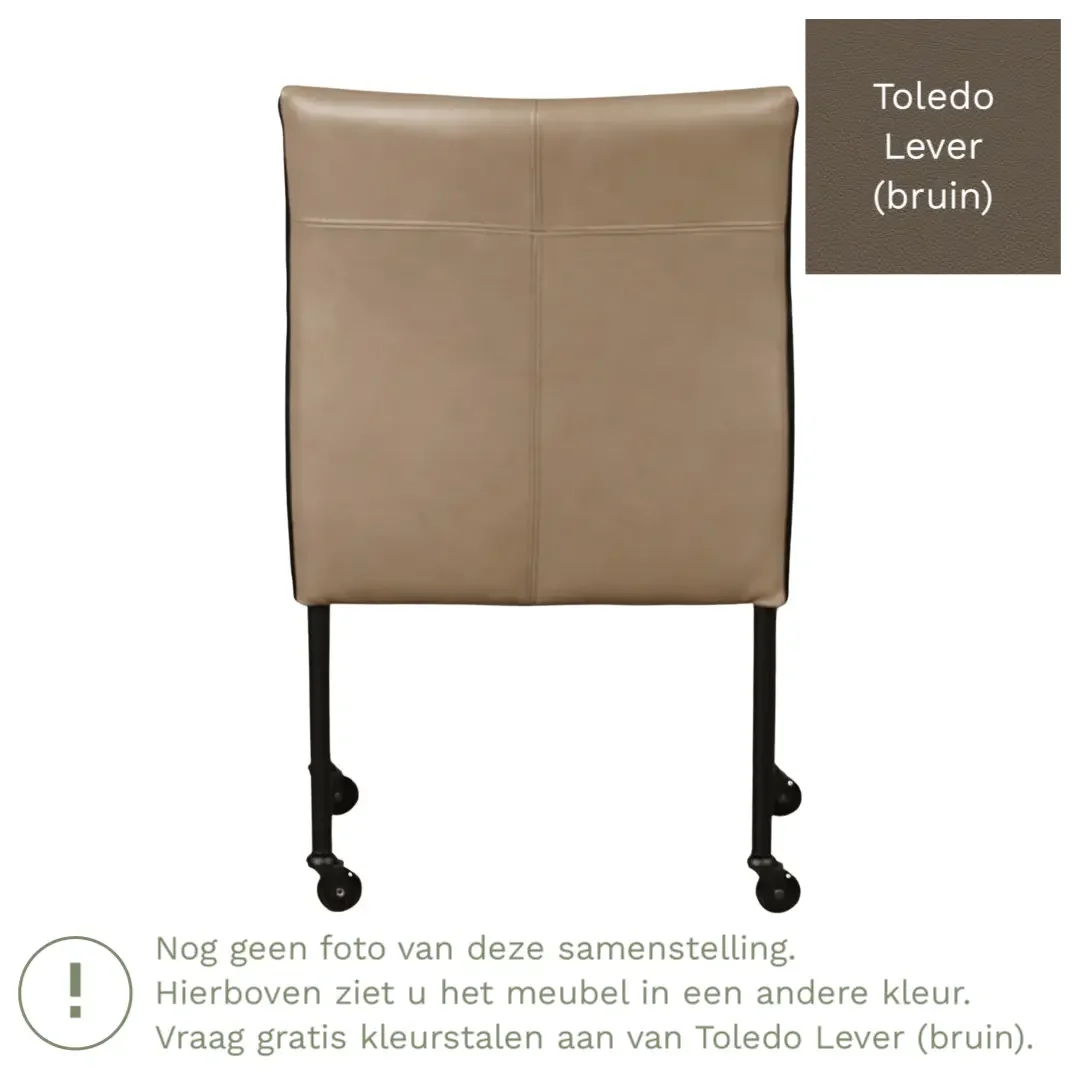 afbeelding van Leren eetkamerstoel More - Toledo Lever (bruin) - Poten staal rond RVS