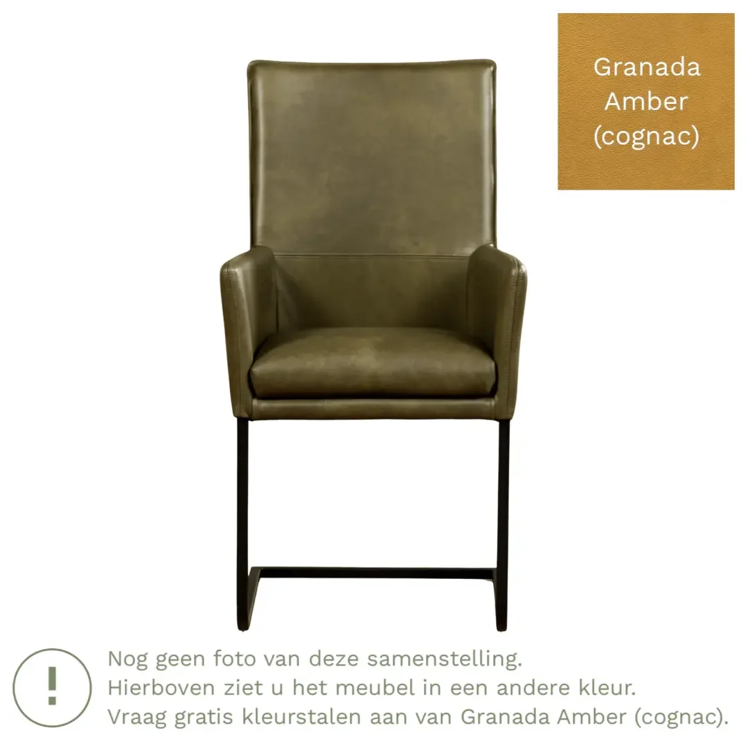 afbeelding van Leren eetkamerstoel Ruler - Granada Amber (cognac) - Sledepoot staal vierkant zwart