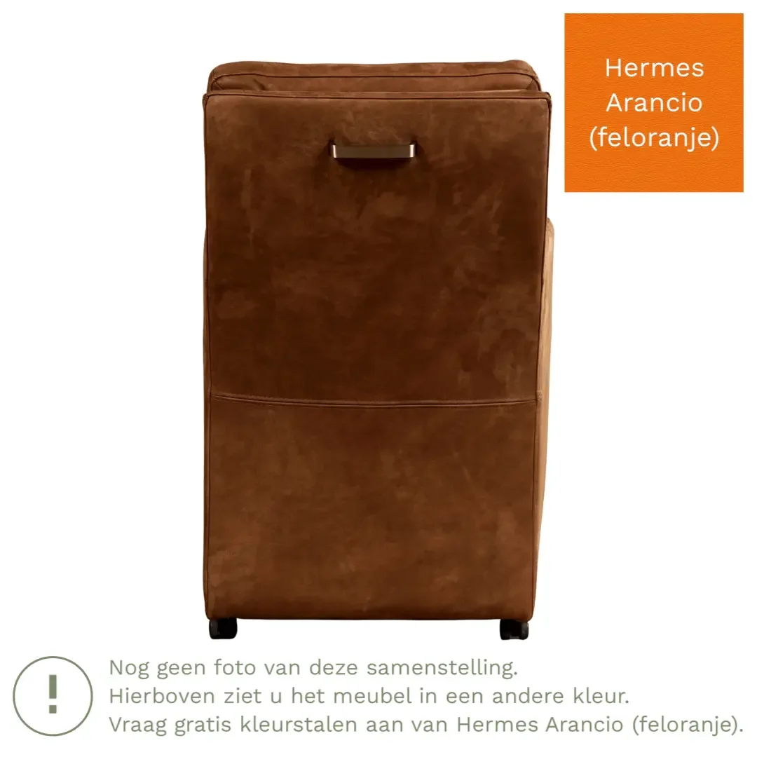 afbeelding van Leren eetkamerstoel Sharp - Hermes Arancio (feloranje) - Met handgreep zwart