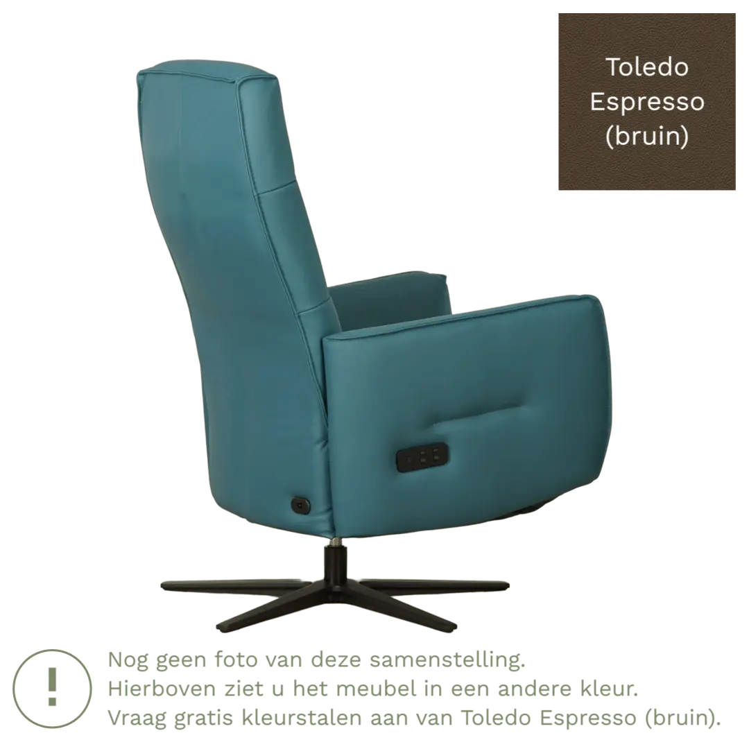 afbeelding van Leren handmatige relaxfauteuil Pride - Toledo Espresso (bruin) - Medium - Schotelvoet zwart