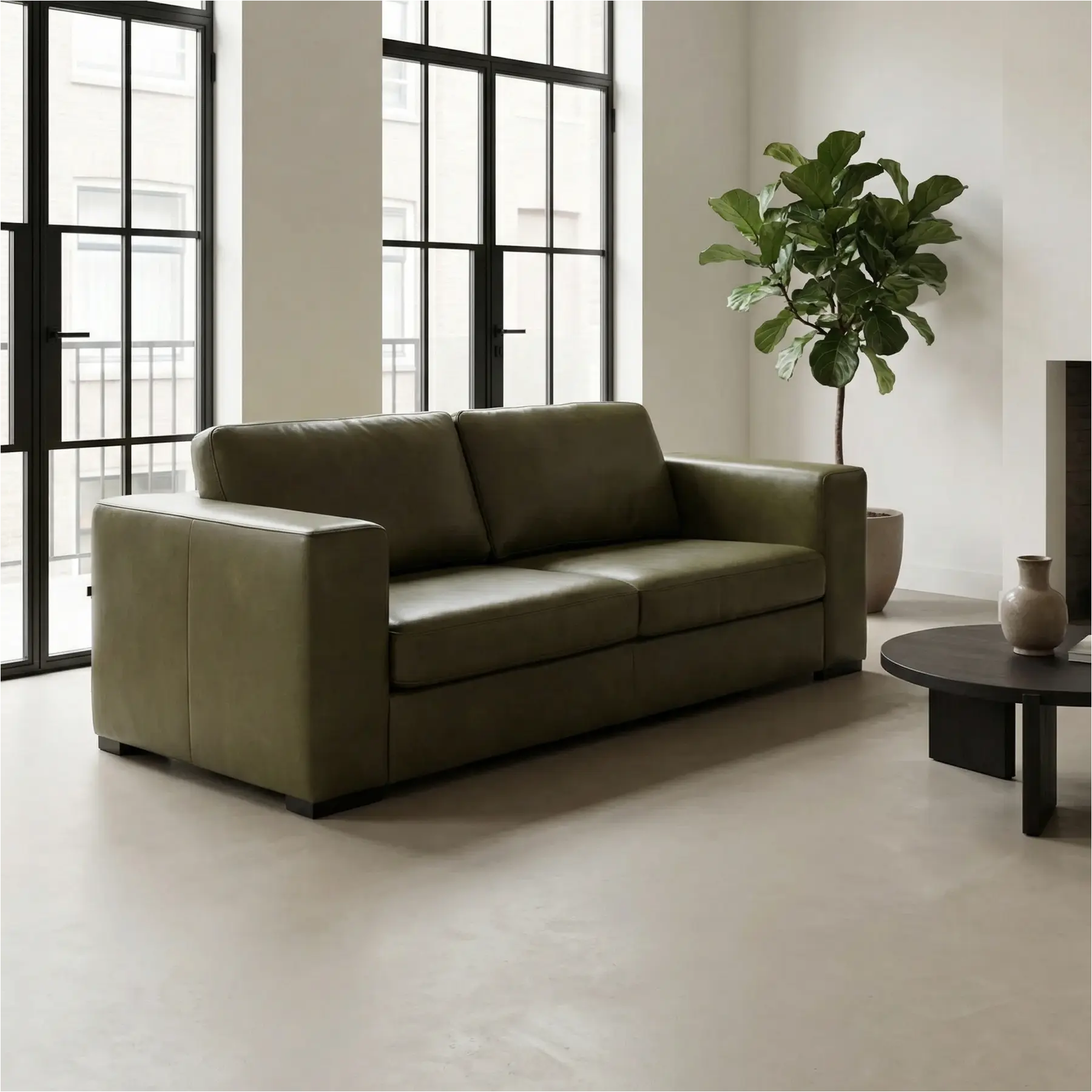 afbeelding van Leren bank Flow - 2,5 zits - Granada Moss (olijf/groen) - Poten hout zwart