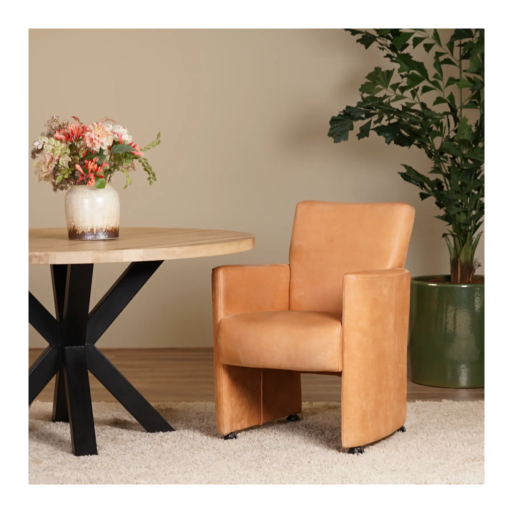 afbeelding van Leren eetkamerstoel Elegant