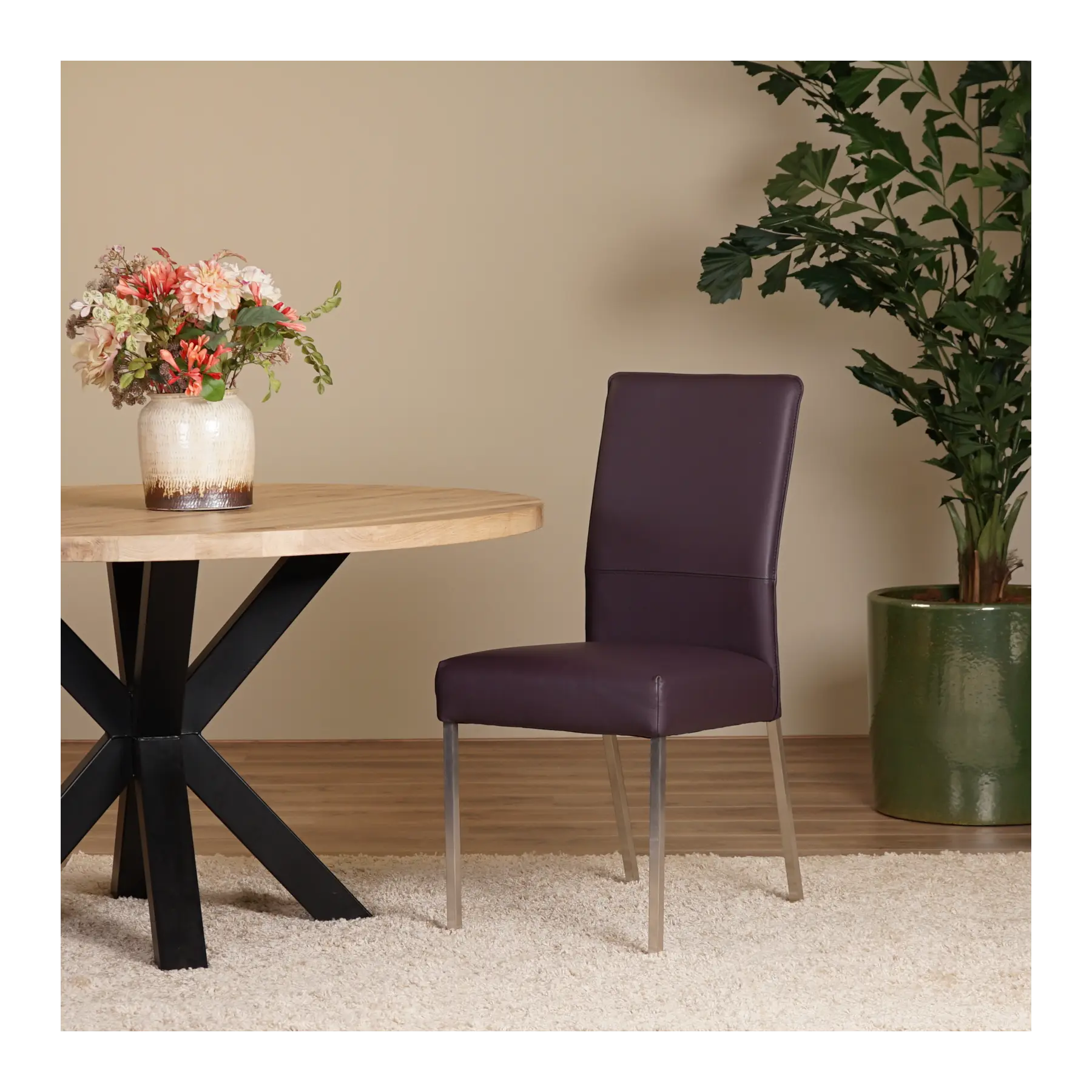 afbeelding van Leren eetkamerstoel Real