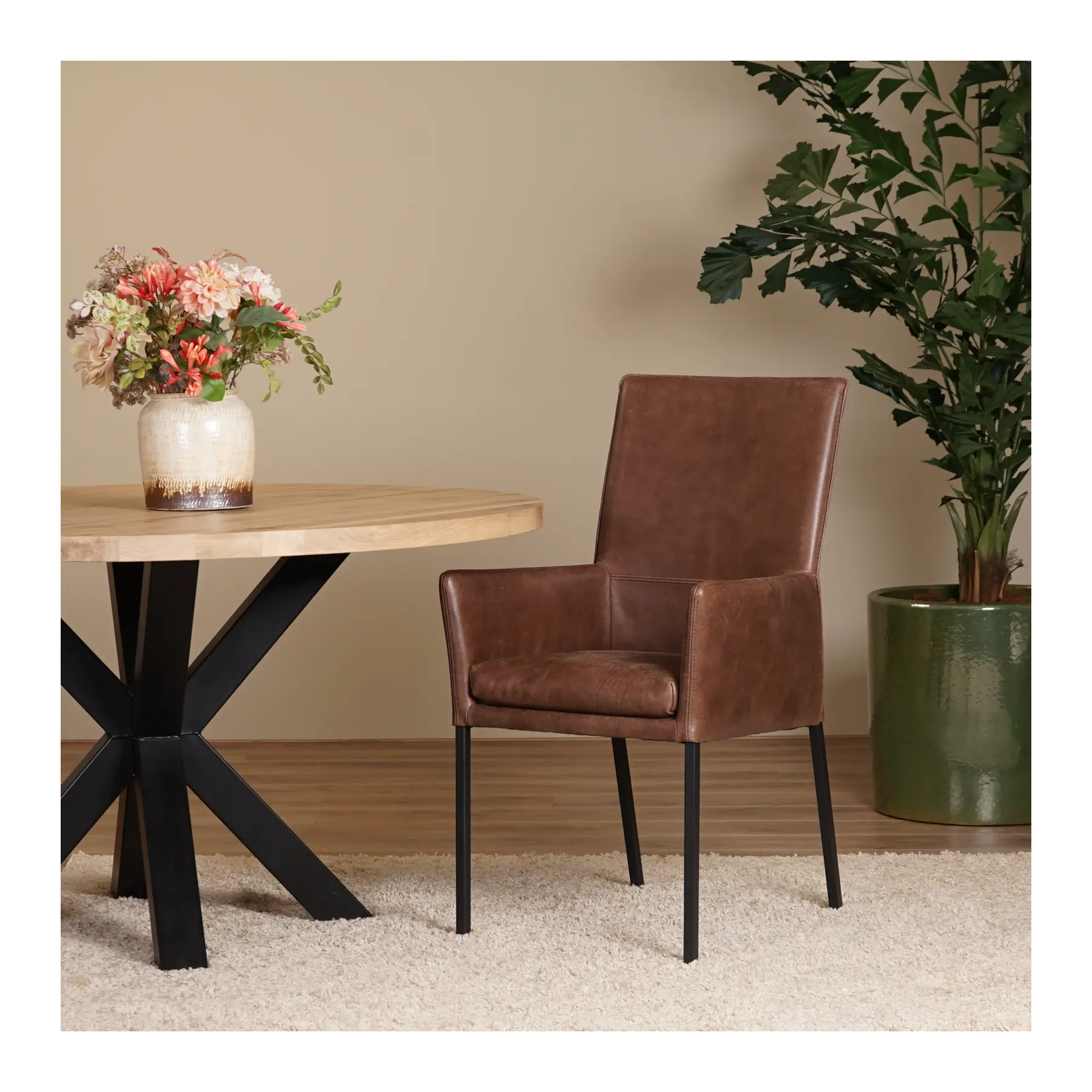 afbeelding van Leren eetkamerstoel Royal