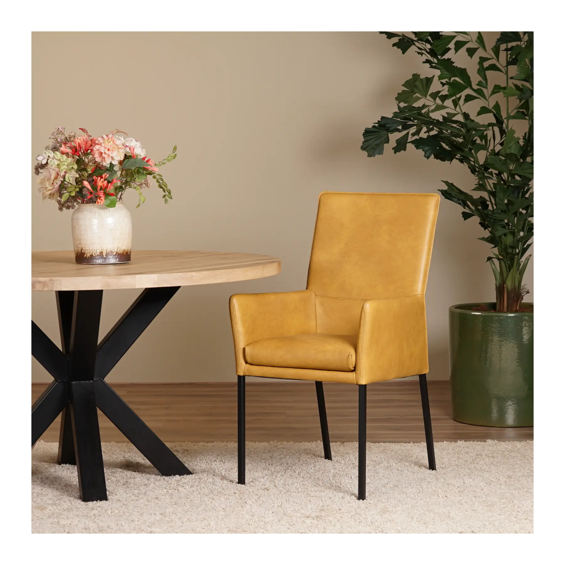 afbeelding van Leren eetkamerstoel Royal