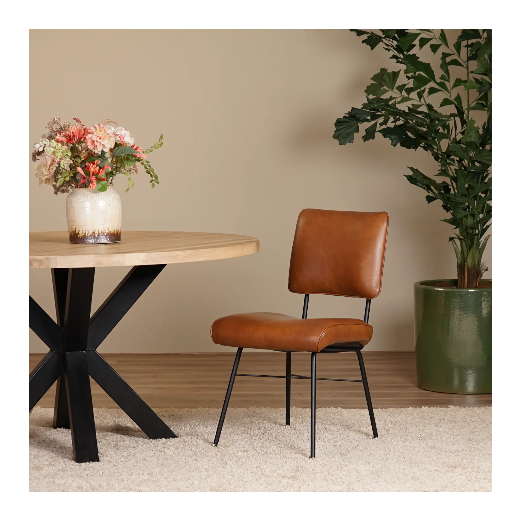 afbeelding van Leren eetkamerstoel Solid