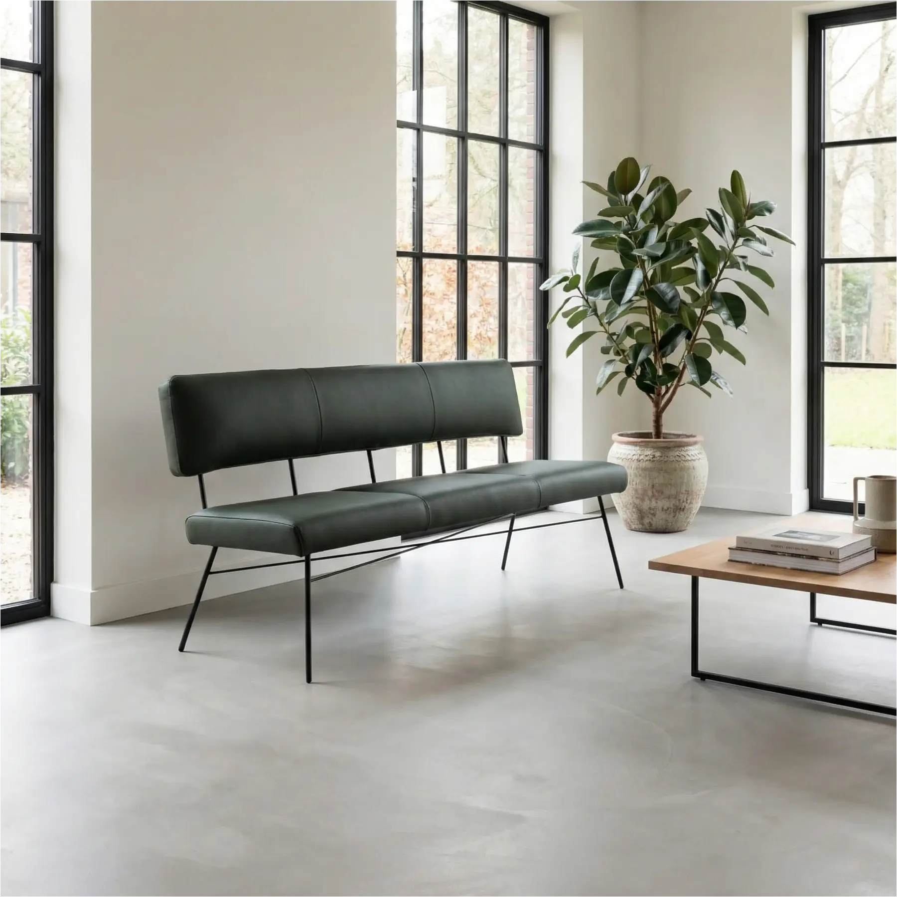 afbeelding van Leren eetkamerbank Solid - Toledo Verde (donkergroen) - Poten staal rond zwart